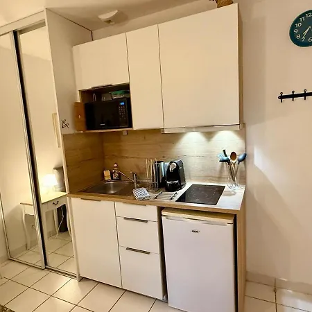 Apartment Zephyra Studio Deluxe Dans Residence Privee Avec Patio A Proximite *