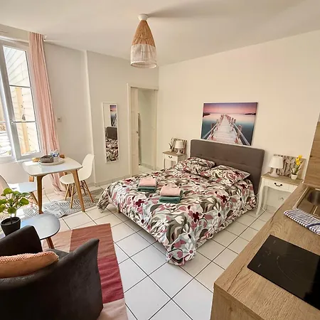 Апартаменты Zephyra Deluxe Dans Privee Avec Patio A Proximite
